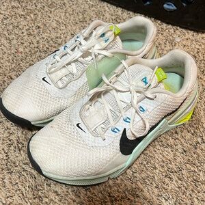 Nike Metcon Sneakers